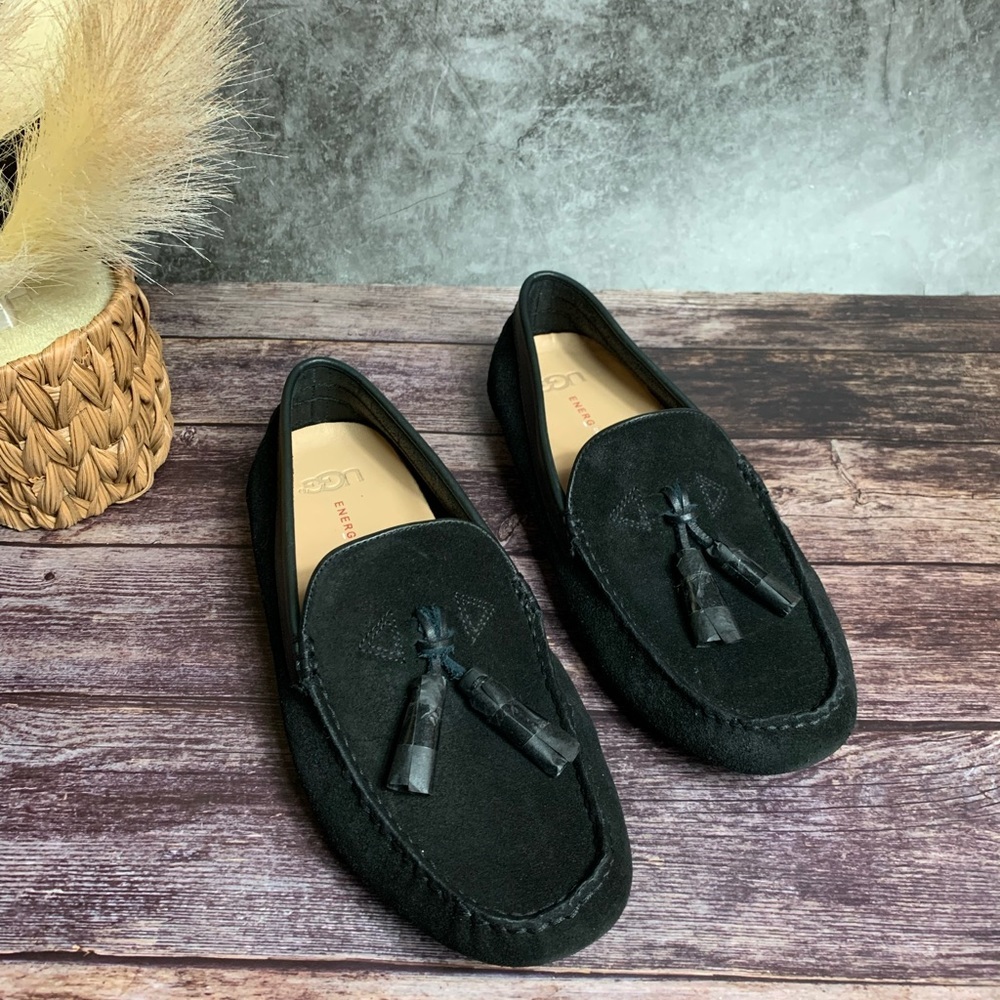 UGG ~ Marris Loafer Black Size 9
